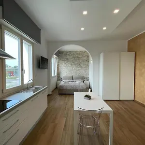 La Casa Degli Artisti Castel Maggiore